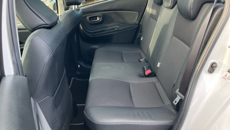 Toyota Yaris 1.5 Hybrid Excel 5dr CVT Hybrid Hatchback